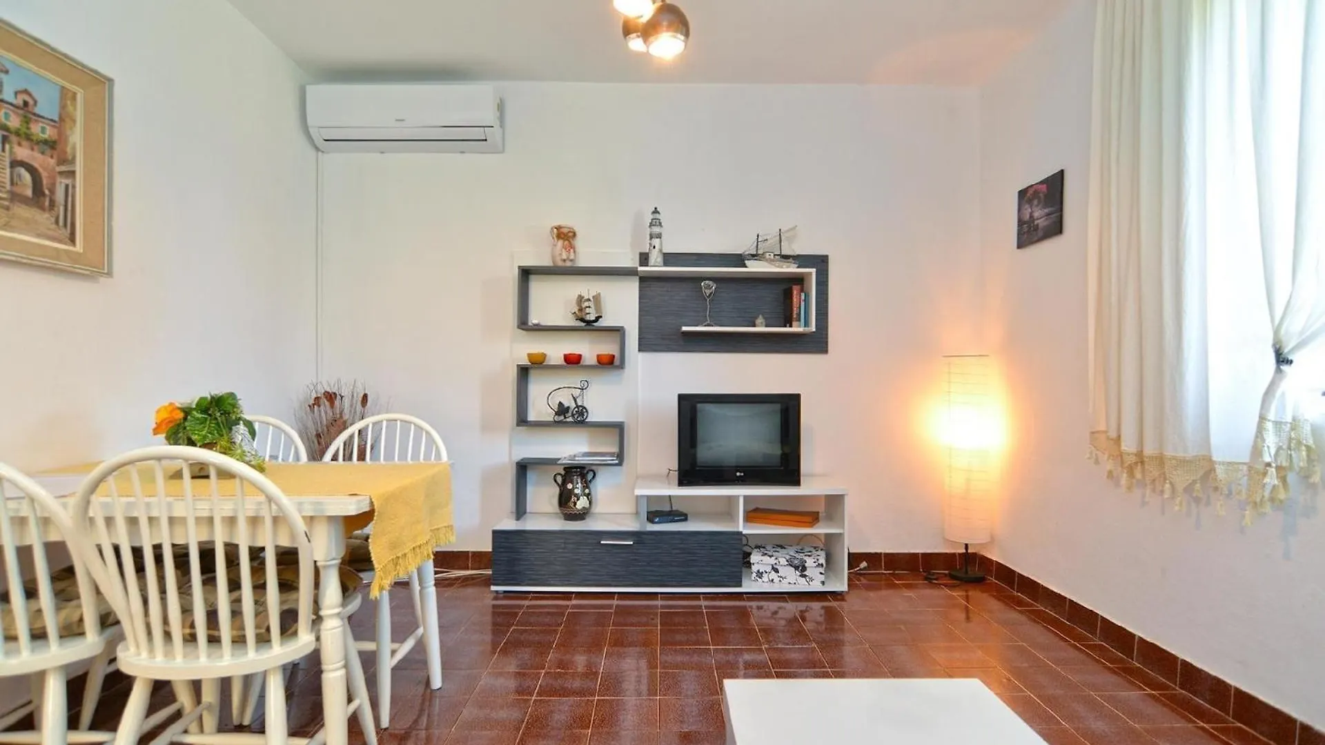 Ferienwohnung Fuer 6 Personen Ca 80 Qm In Valbandon, Istrien Istrische Riviera Appartement