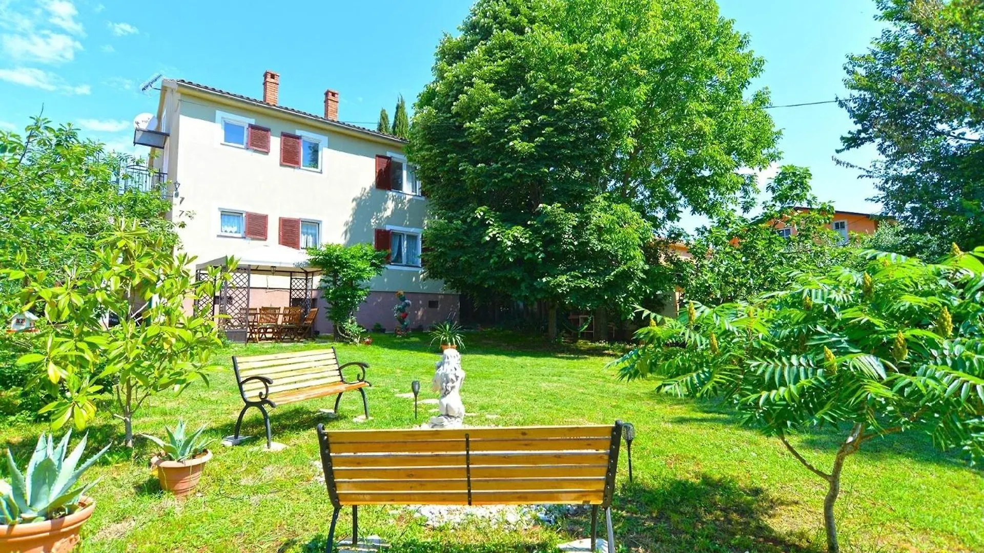 Appartement Ferienwohnung Fuer 6 Personen Ca 80 Qm In Valbandon, Istrien Istrische Riviera